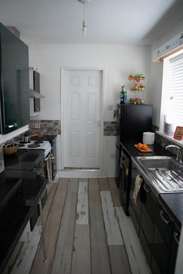 Sara'S Apartment ซีแฮม ภายนอก รูปภาพ